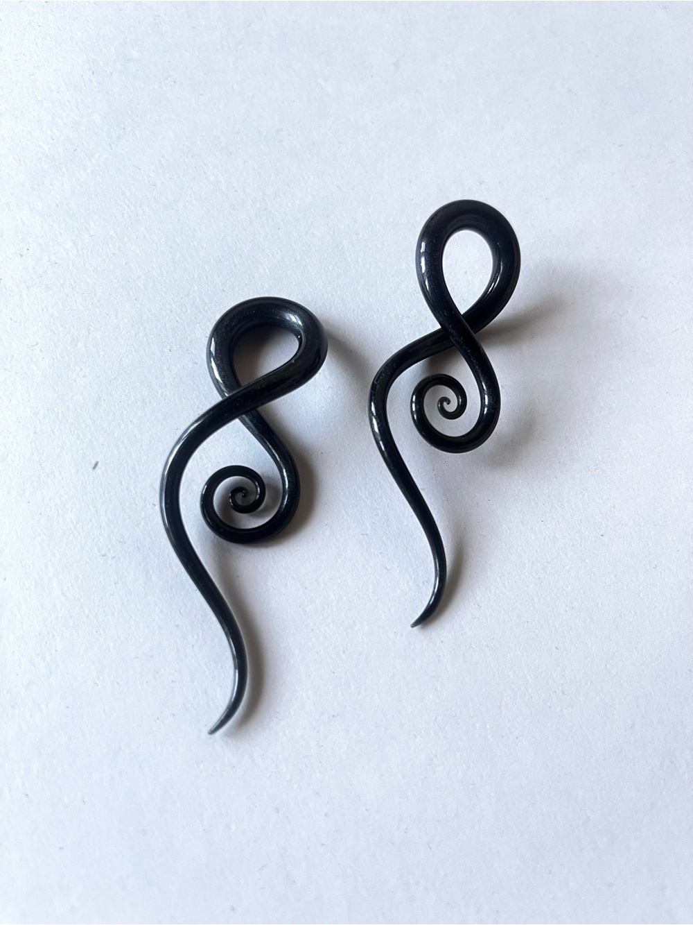 Glass Black Spiral Earring Hangers 4 gauge